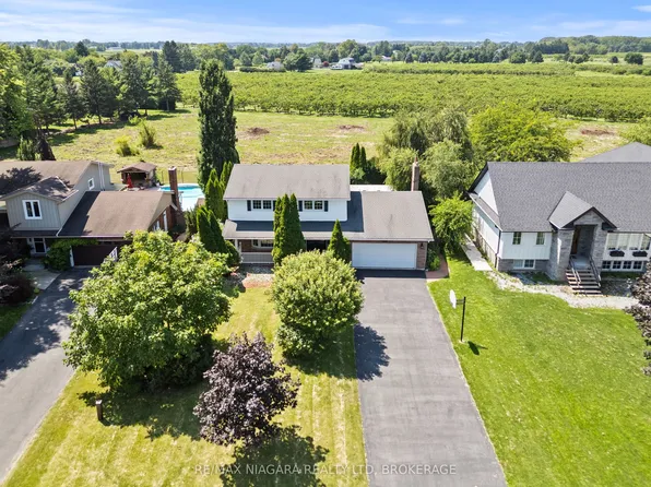21 Garrison Village Dr, Niagara On The Lake, ON L0S 1J0