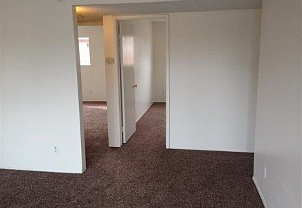 5th image of 1371 E Madison Ave APT F
