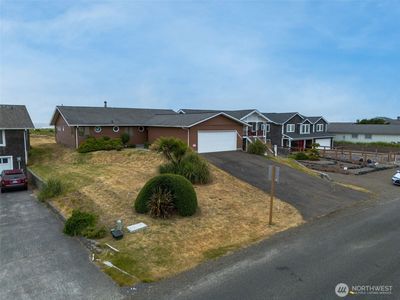 32601 G Street, Ocean Park, WA, 98640