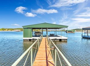 1013 Cardinal Cv, Graford, TX 76449