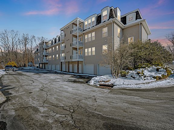 3rd image of 1 Jenny Lind St #Eca7ac9da