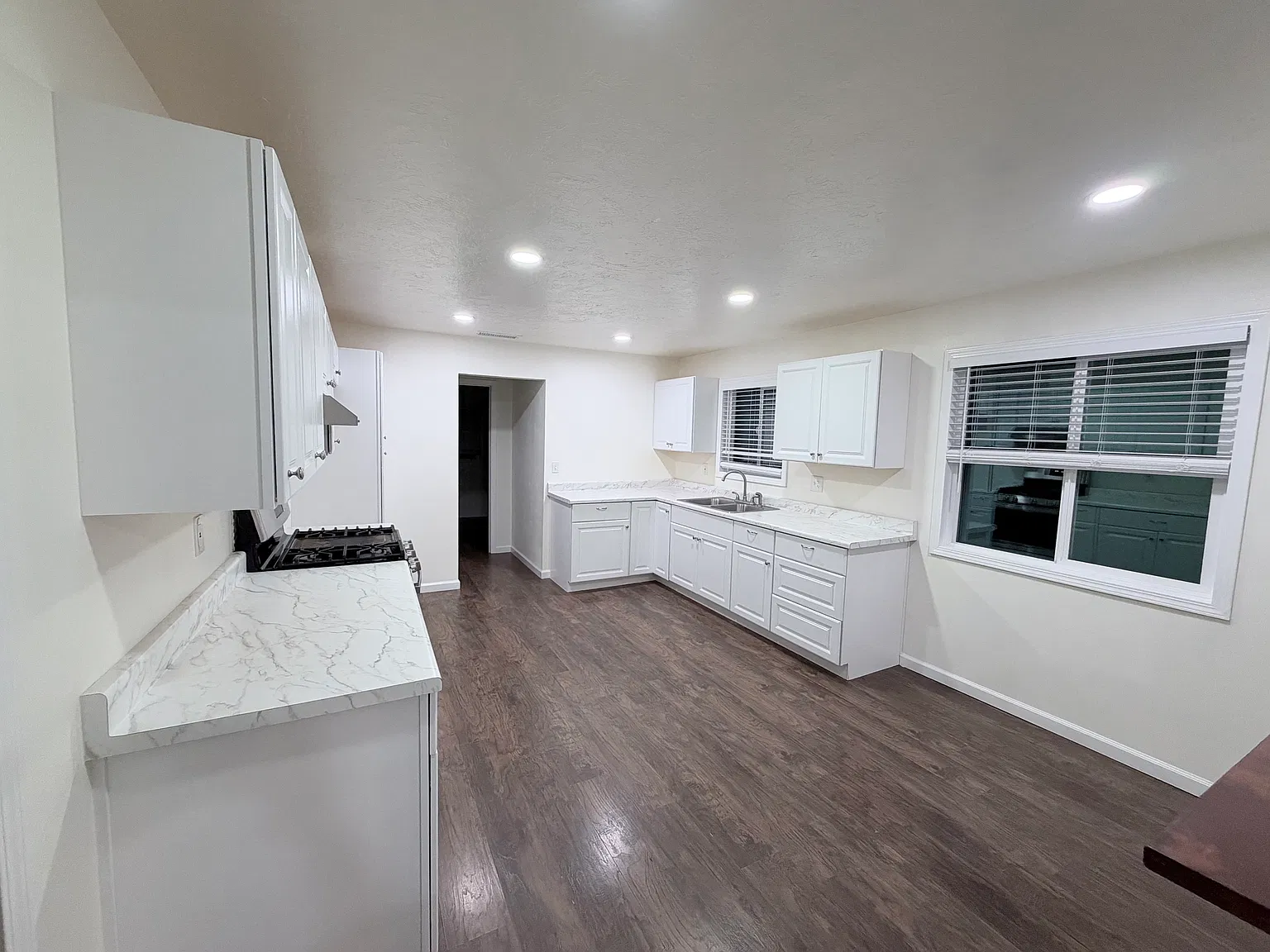 820 Chestnut St — Photo 1