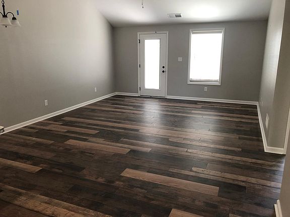 2nd image of 520 Spinnaker Dr