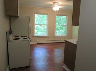 31 N Main St #1, Solon, ME 04979