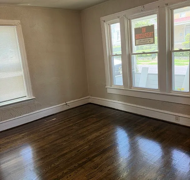 408 Gilmer Ave NW — Photo 8