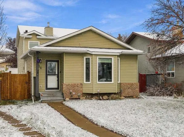 36 W Covington Mews NE, Calgary, AB T3K 4E8