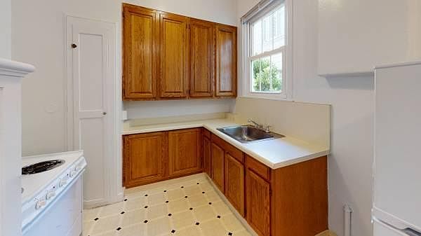 1st image of 1635 Gough St APT 205