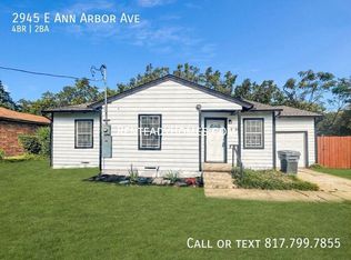 2945 E Ann Arbor Ave, Dallas, TX 75216