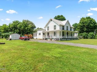 125 Church St, Howes Cave, NY 12092