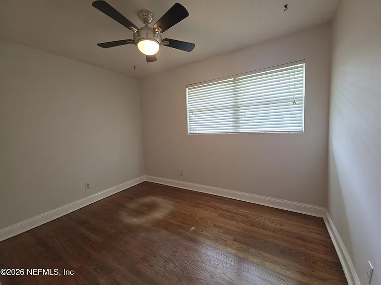 627 Grove Park Blvd — Photo 11