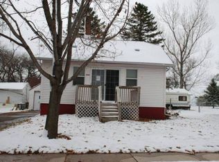 1005 3rd Ave SW, Pipestone, MN 56164