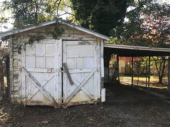 Detached carport & storage shed