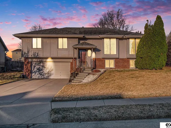 14406 S 34th St, Bellevue, NE 68123