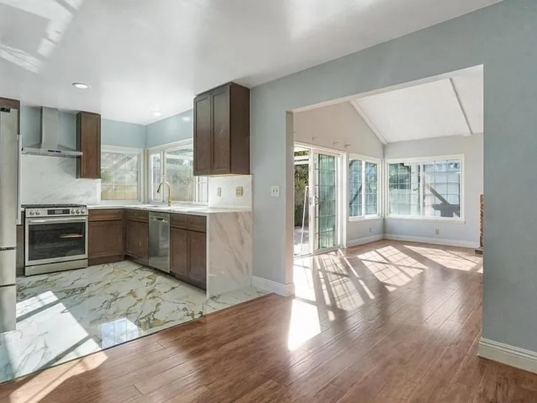 24121 El Tiradore Cir — Photo 50