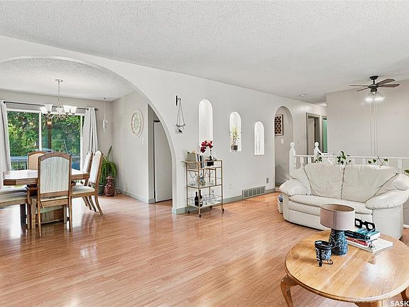 5th image of 1205 Haida AVENUE