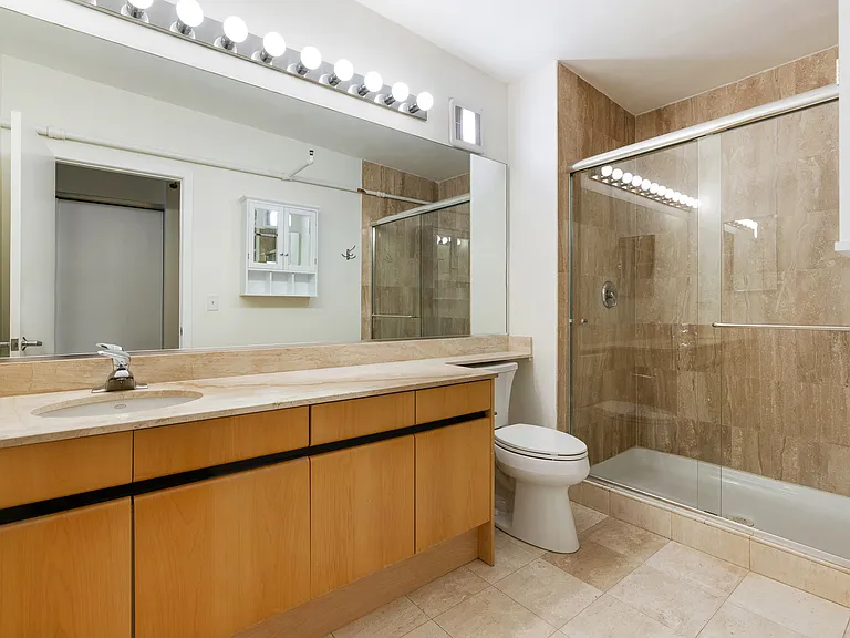 203 S Sangamon St #303 — Photo 21