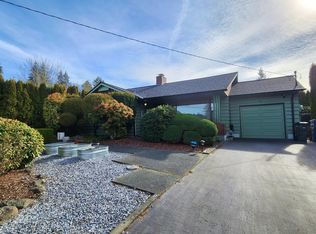 449 SW Normandy Rd, Normandy Park, WA 98166