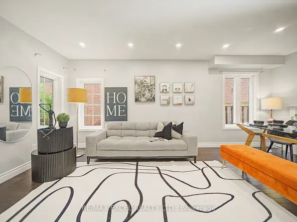40 Outlook Terrace Dr, Markham, ON L6E 1J9