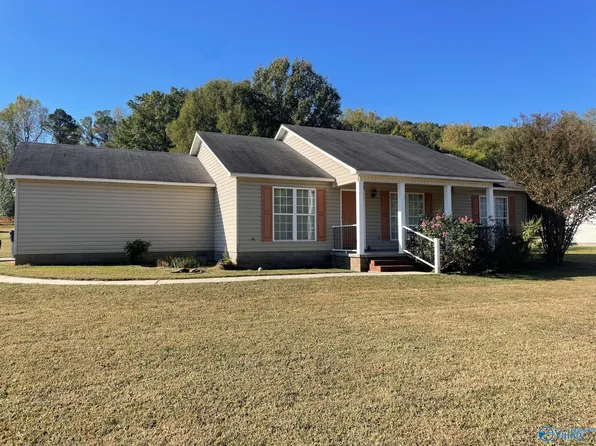 2026 Center Springs Rd, Somerville, AL 35670