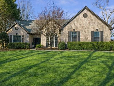 1075 Julius Dr, Suwanee, GA, 30024