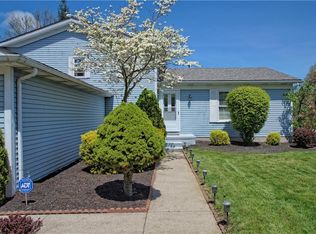 8815 Gettysburg Dr, Twinsburg, OH 44087