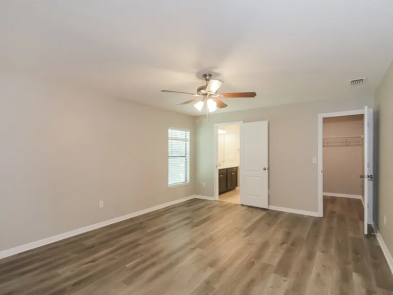 7014 Redbay Dr — Photo 10