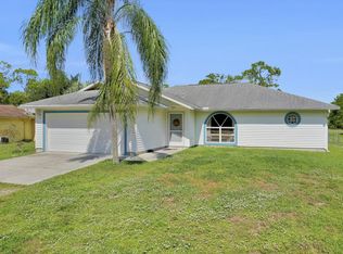 6187 Green Blvd, Naples, FL 34116