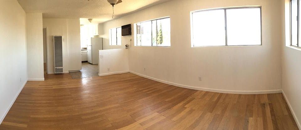 1st image of 2839 46th St
