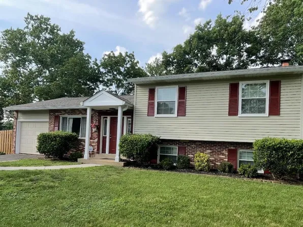 9253 Bayberry Ave, Manassas, VA 20110