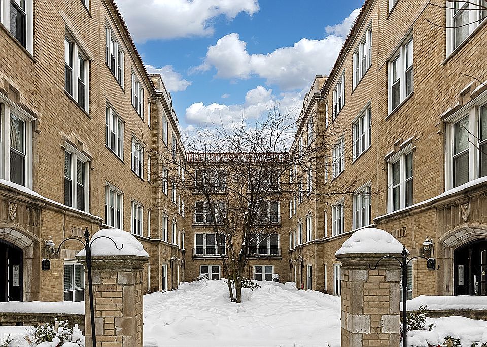 1st image of 4510 N Ashland Ave APT 2E