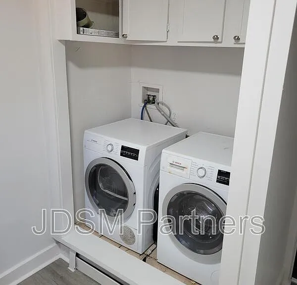 1570 Detroit St #4 — Photo 16