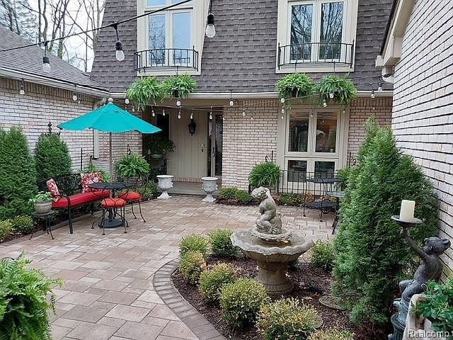 1st image of 1243 Woodcrest Cir