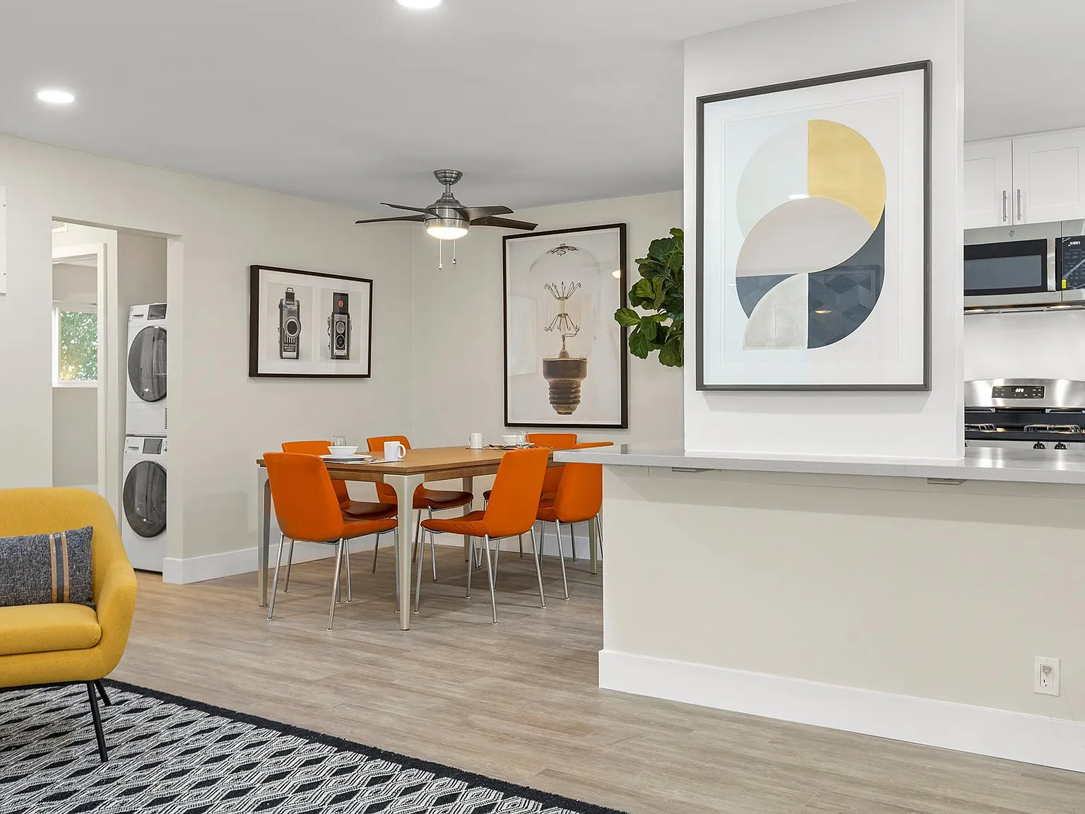 Kling Trio Apartments — Photo 1
