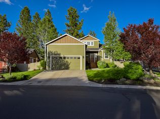 60886 Garrison Dr, Bend, OR 97702