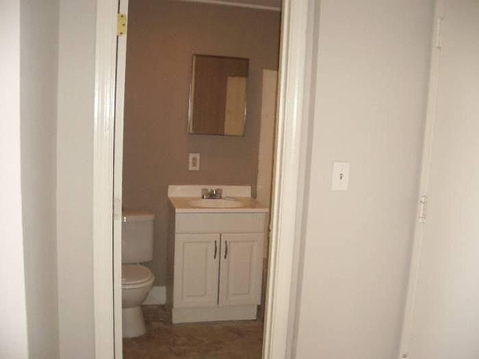 2nd image of 56J Johnson St #16