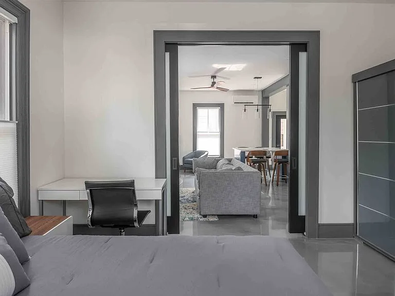 33 Pitt St #1 — Photo 14