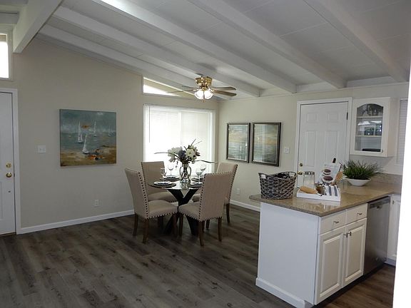 5th image of 1573 Havana Dr