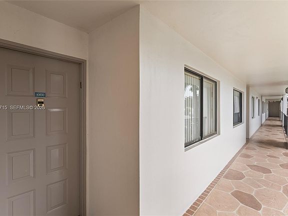 3rd image of 10830 W Clairmont Cir #206