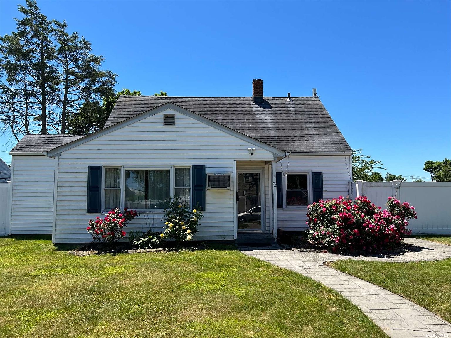 73 Mill Lane, Levittown, NY 11756 Zillow