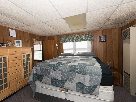 5th image of 329 Armitage Ave