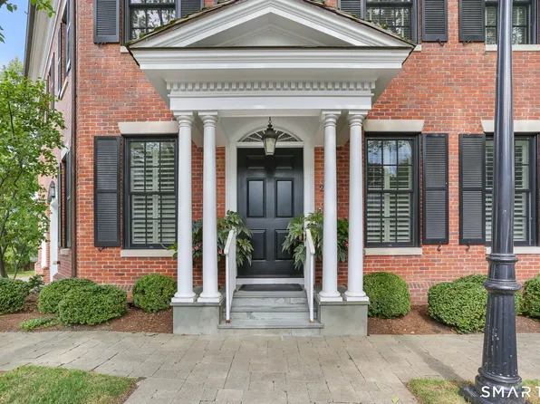2 Elmwood Drive #2, Fairfield, CT 06890