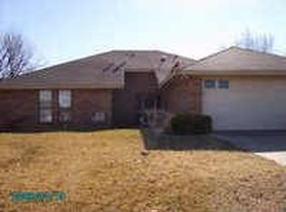 626 Highview Ln, Grapevine, TX 76051