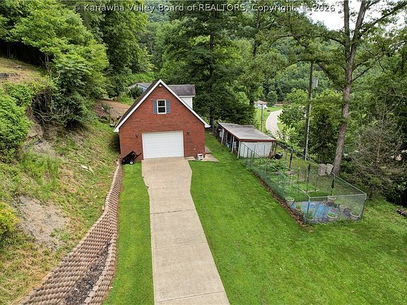 4th image of 804 Trace Fork Rd
