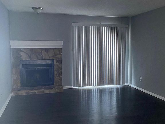 3rd image of 3621 N Crestview Dr NW APT 1