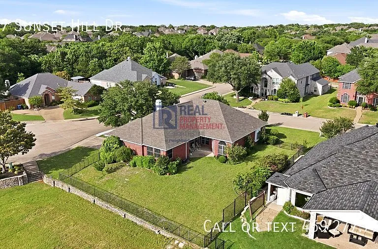 947 Sunset Hill Dr — Photo 39