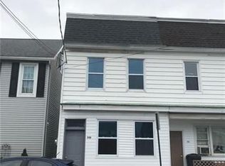 246 W Ridge St FLOOR 2, Lansford, PA 18232