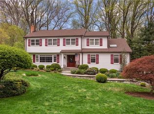 6 Salem Ln, Westport, CT 06880
