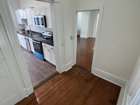 5th image of 423 London St Unit 2