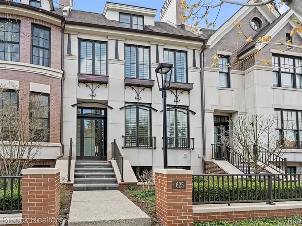 625 W Brown St, Birmingham, MI 48009