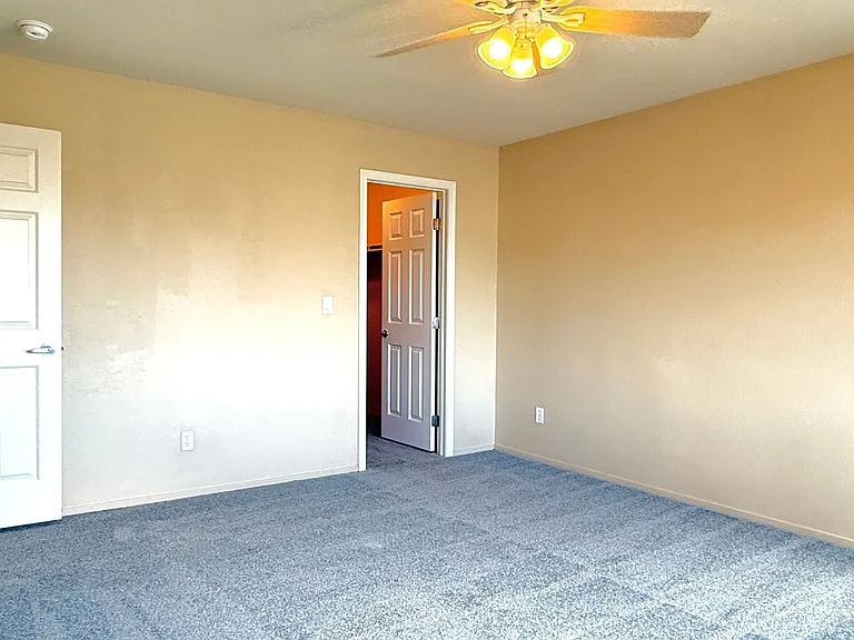 1013 Shades End Ave — Photo 23